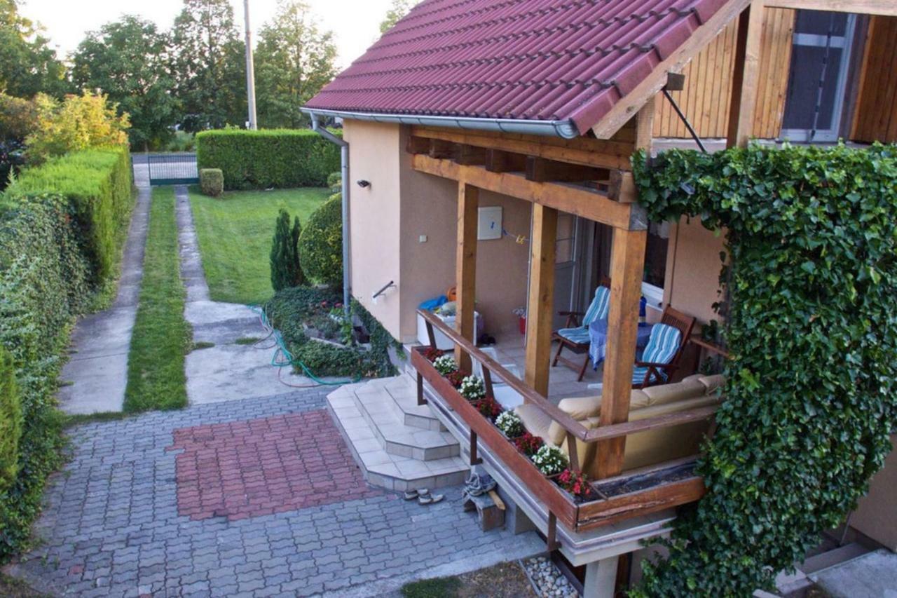 Cottage Near Slovakiaring Mihalfai Majer Zewnętrze zdjęcie